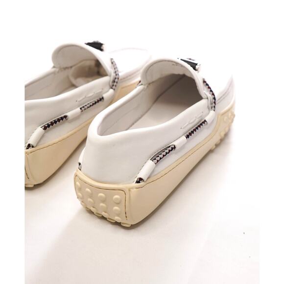$995 TOD\'S - White Leather Driving Loafers - US 7 (6UK)